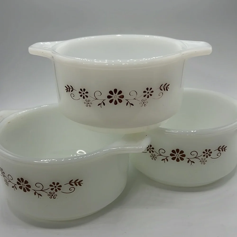 VTG Dynaware Casserole Small Dish Lot